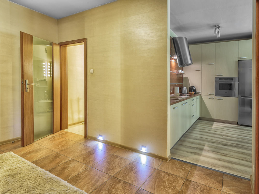 Adler Bed&Breakfast Daire Łódź Dış mekan fotoğraf